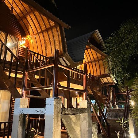 Coral Voice 1 Homestay & Lumbung Gili Trawangan Exterior foto