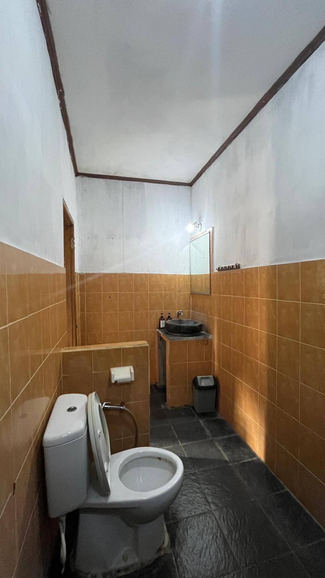 Coral Voice 1 Homestay & Lumbung Gili Trawangan Exterior foto